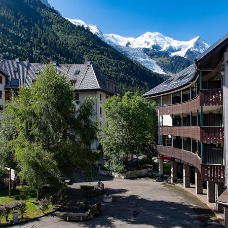 Nice Apt With Mountain View At The Foot Of Slopes Chamonix Eksteriør billede